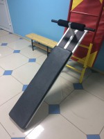 Доска для пресса навесная на шведскую стенку с двумя валиками (длина 1,5 метра) - fgospostavki.ru - Апатиты